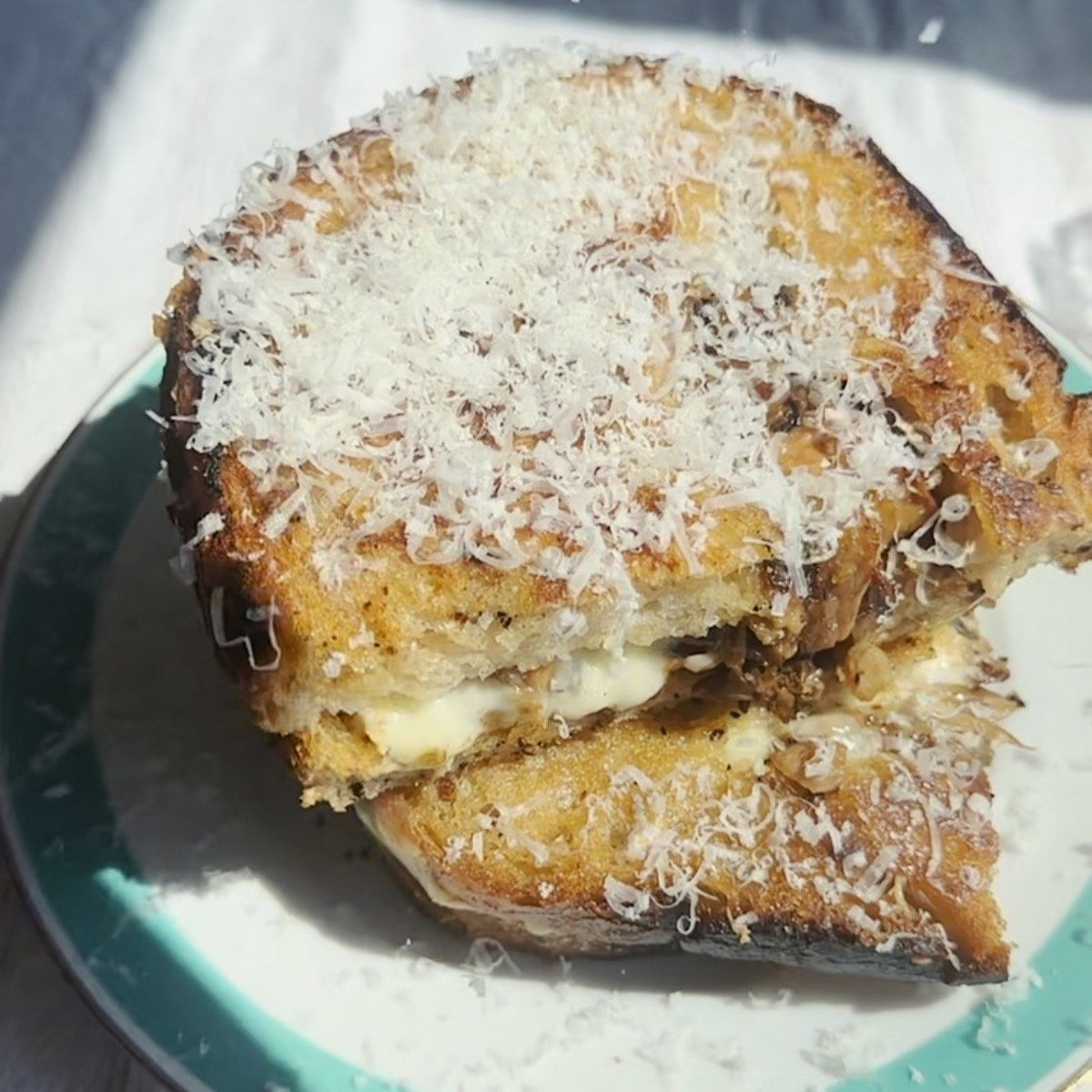 Chamski tost z boczniakami