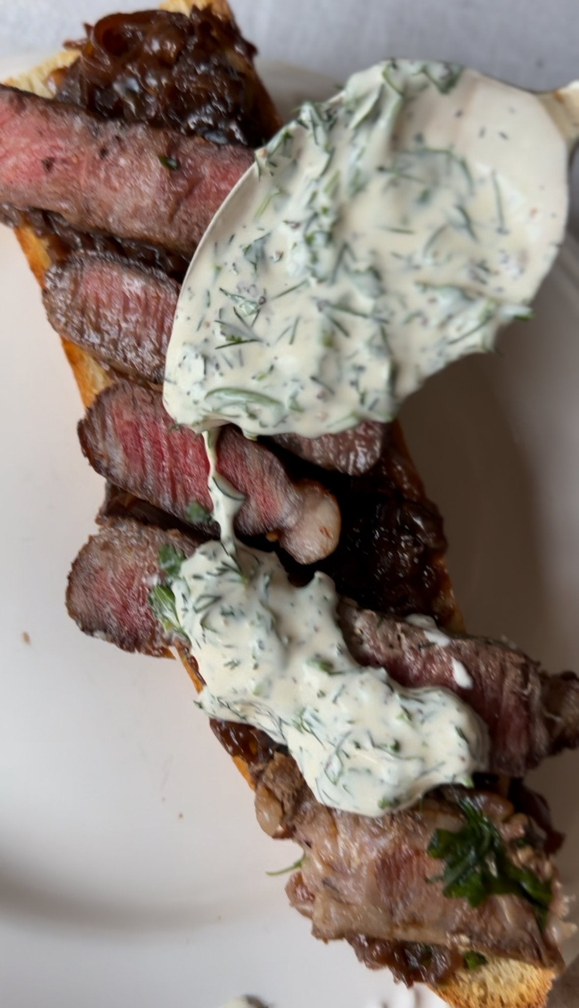 Kanapka ze stekiem Wagyu